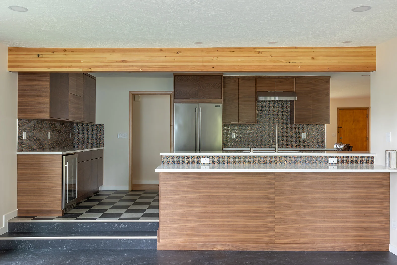 Mid-Century Modern Kitchen in Vancouver, WA 98660 — after