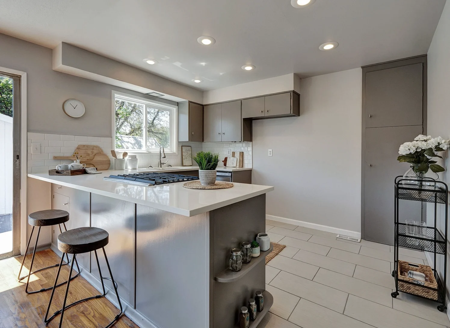 Custom-Designed Kitchen in Portland, OR 97206 — before